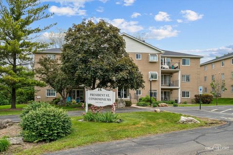 462 S President Street 103 Carol Stream IL 60188