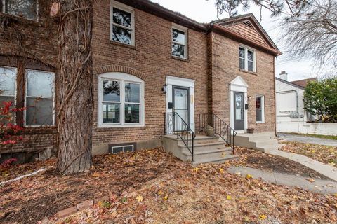 Tiny photo for 308 W Greenwood Avenue, Waukegan, IL 60087 (MLS # 12524123)