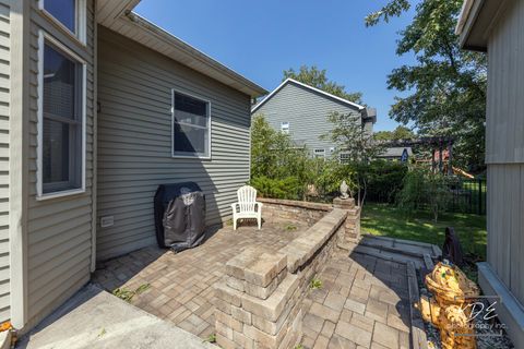 Tiny photo for 1716 South Court, Batavia, IL 60510 (MLS # 12467112)