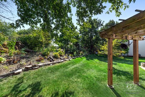 Tiny photo for 1716 South Court, Batavia, IL 60510 (MLS # 12467112)