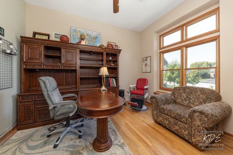 Tiny photo for 1716 South Court, Batavia, IL 60510 (MLS # 12467112)
