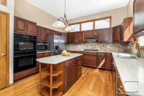 Tiny photo for 1716 South Court, Batavia, IL 60510 (MLS # 12467112)