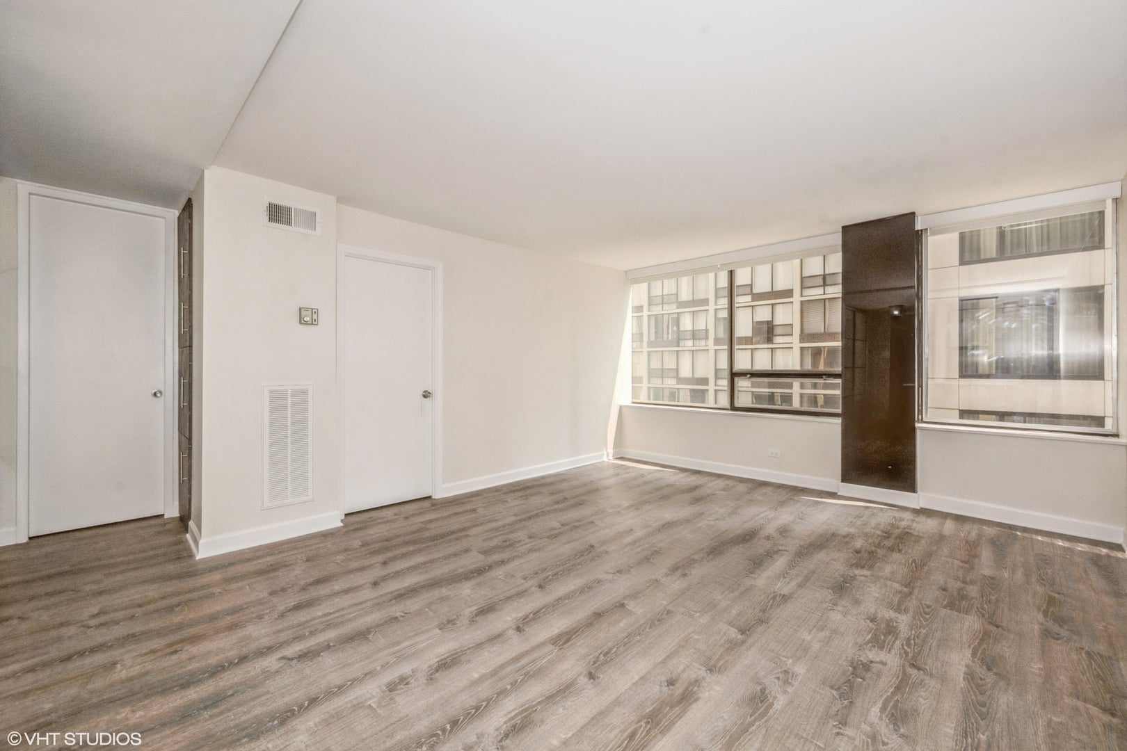 233 E Erie Street 1108