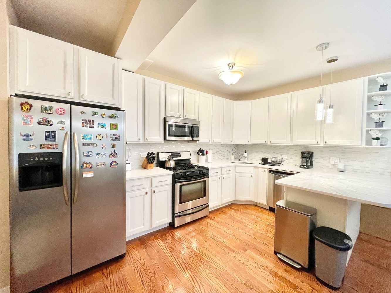 815 W Newport Avenue 1-P-2