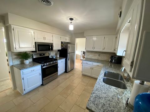 Tiny photo for 1708 Root St, Crest Hill, IL 60403 (MLS # 12569468)