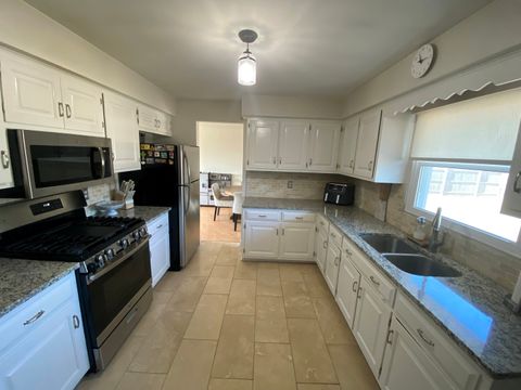 Tiny photo for 1708 Root St, Crest Hill, IL 60403 (MLS # 12569468)