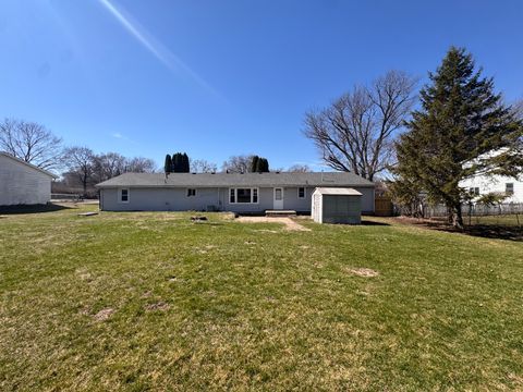 Tiny photo for 2801 Pine Street, Rock Falls, IL 61071 (MLS # 12598463)