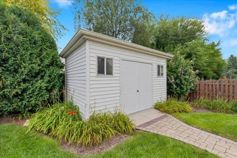 Tiny photo for 236 Isleview Drive, Oswego, IL 60543 (MLS # 12722695)