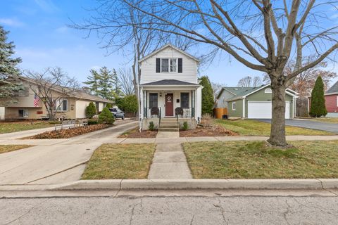 A home in West Chicago