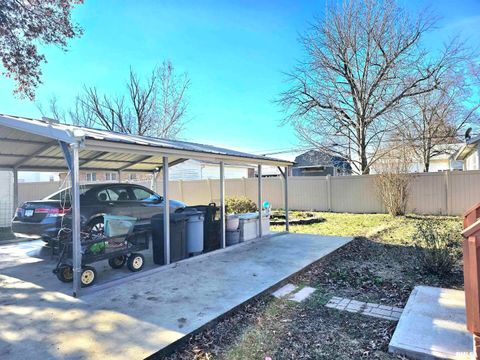 Tiny photo for 1711 W CHERRY Street, Marion, IL 62959 (MLS # QC4269765)