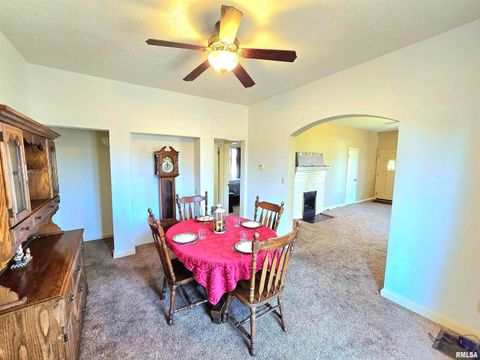 Tiny photo for 1711 W CHERRY Street, Marion, IL 62959 (MLS # QC4269765)