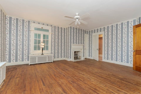 Tiny photo for 100 N Walnut Street, Pontiac, IL 61764 (MLS # 12756139)