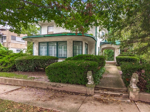 Tiny photo for 100 N Walnut Street, Pontiac, IL 61764 (MLS # 12756139)