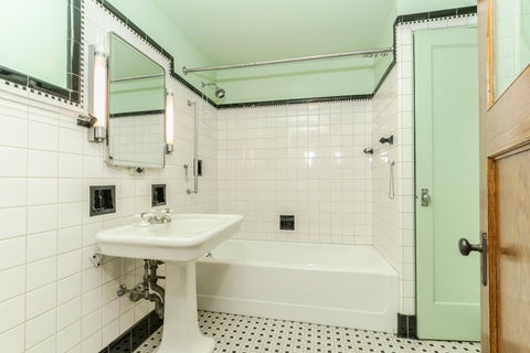 Tiny photo for 100 N Walnut Street, Pontiac, IL 61764 (MLS # 12756139)