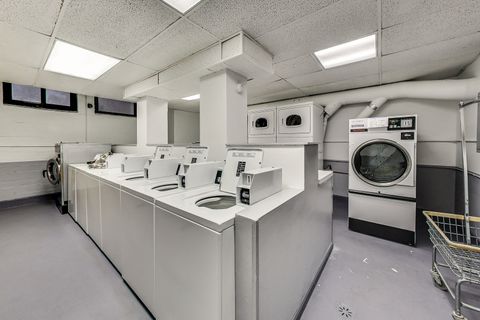 Tiny photo for 6101 N Sheridan Road #10E, Chicago, IL 60660 (MLS # 12419503)