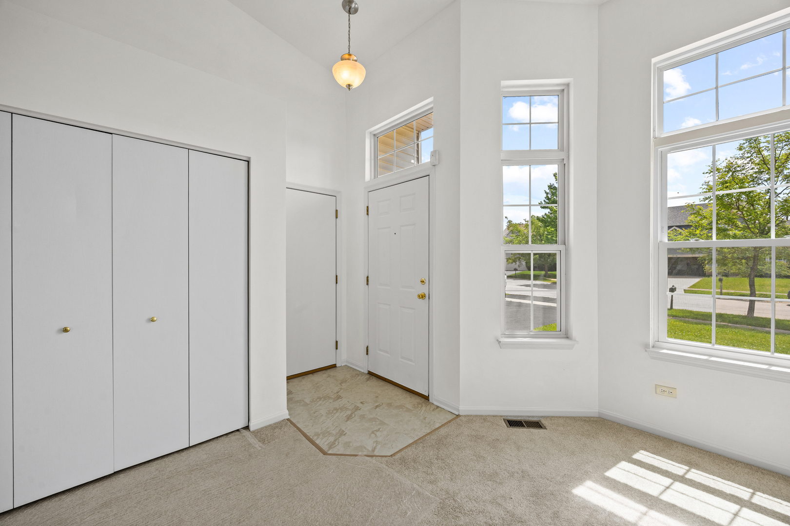 1730 Kenicott Court