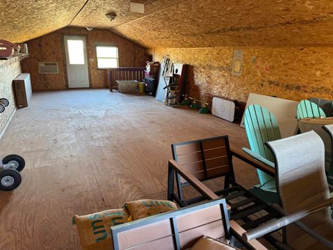 Tiny photo for 13645 Leisure Lane, Benton, IL 62812 (MLS # 100000585)