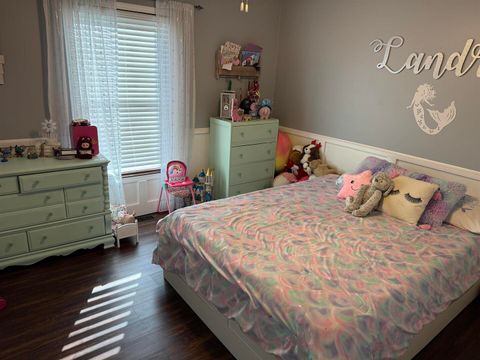 Tiny photo for 13645 Leisure Lane, Benton, IL 62812 (MLS # 100000585)