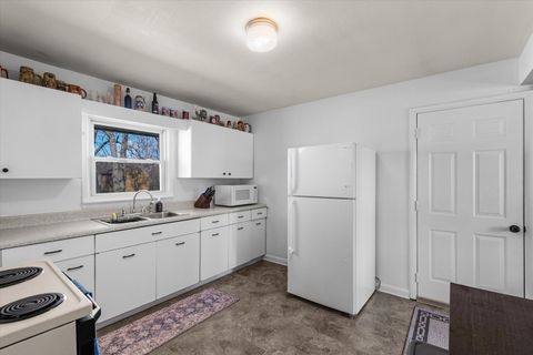 Tiny photo for 1105 Roselawn Street, Paxton, IL 60957 (MLS # 12588566)