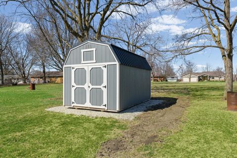 Tiny photo for 1105 Roselawn Street, Paxton, IL 60957 (MLS # 12588566)