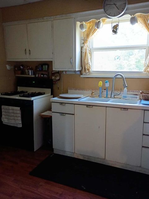 Tiny photo for 717 5th Street, Lasalle, IL 61301 (MLS # 12459771)