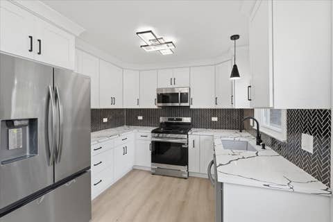 Tiny photo for 37 E Weathersfield Way, Schaumburg, IL 60193 (MLS # 12708292)