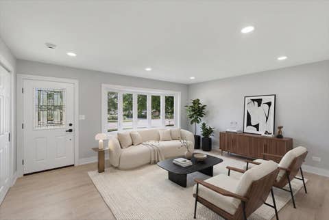 Tiny photo for 37 E Weathersfield Way, Schaumburg, IL 60193 (MLS # 12708292)