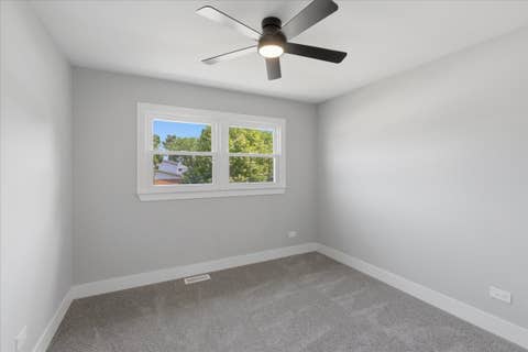 Tiny photo for 37 E Weathersfield Way, Schaumburg, IL 60193 (MLS # 12708292)