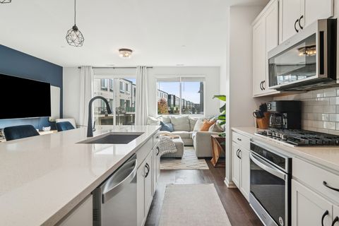 Tiny photo for 2347 Parkside Drive, Schaumburg, IL 60173 (MLS # 12495856)