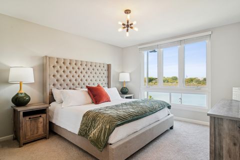 Tiny photo for 2347 Parkside Drive, Schaumburg, IL 60173 (MLS # 12495856)