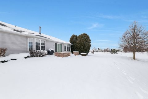 Tiny photo for 12660 BIRDIE Drive, Huntley, IL 60142 (MLS # 12532885)
