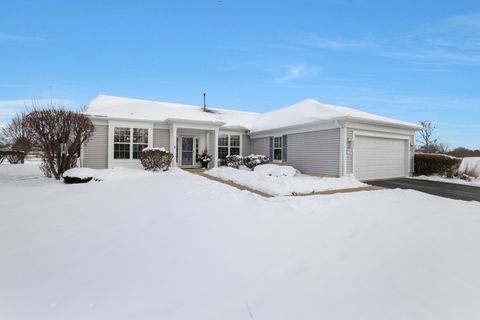 Tiny photo for 12660 BIRDIE Drive, Huntley, IL 60142 (MLS # 12532885)