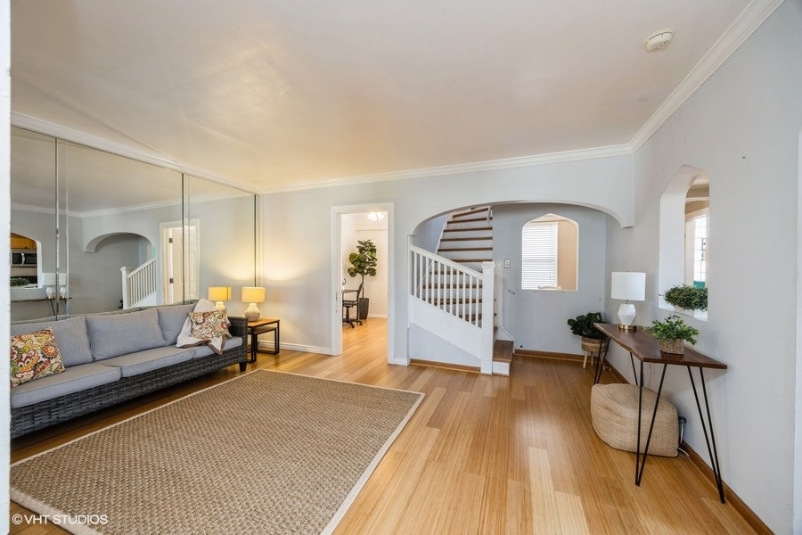 1309 Maple Avenue