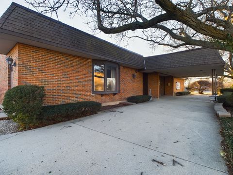 415 N Gary Avenue Carol Stream IL 60188