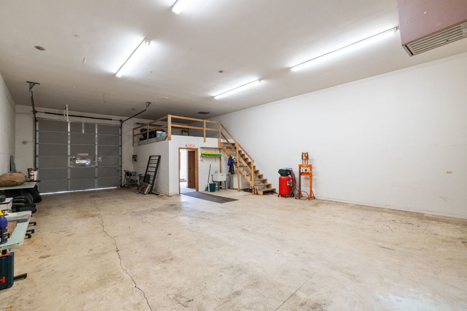 14423 W Edison Drive G
