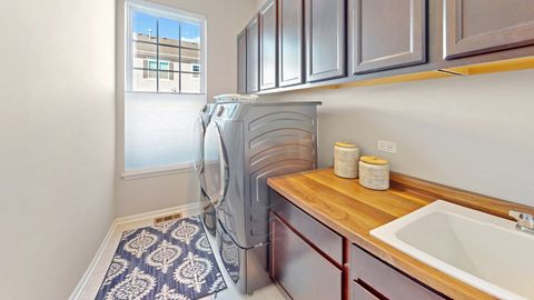 Tiny photo for 30w085 Brayman Court, Warrenville, IL 60563 (MLS # 12349542)