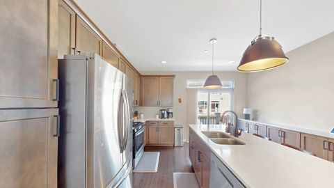 Tiny photo for 30w085 Brayman Court, Warrenville, IL 60563 (MLS # 12349542)