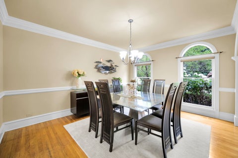 Tiny photo for 8 Lakeside Drive, South Barrington, IL 60010 (MLS # 12706322)