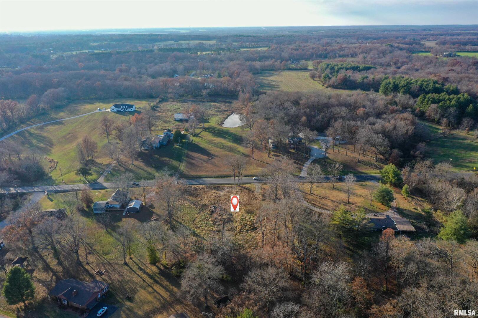 15752 N IL Hwy 37