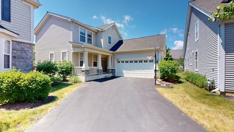 Single Family Residence in Indian Creek IL 720 Darby Court.jpg