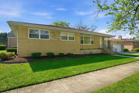 Tiny photo for 16560 Greenwood Avenue, South Holland, IL 60473 (MLS # 12742333)