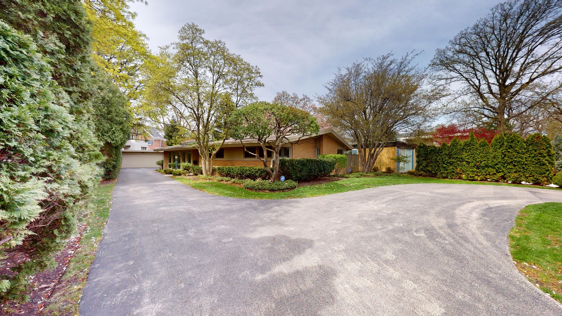 1321 Sheridan Road