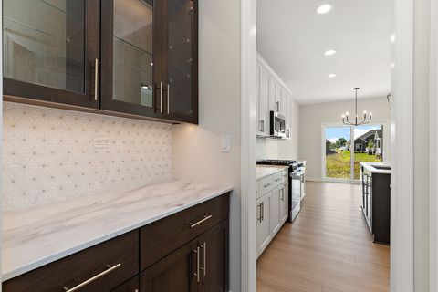 Tiny photo for 12193 Curragh Meadow Way, Lemont, IL 60439 (MLS # 12520798)