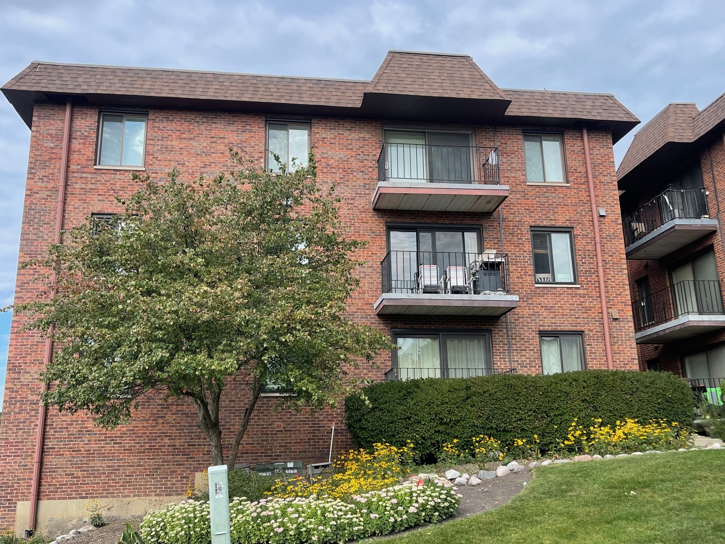 100 Clubhouse Lane 206