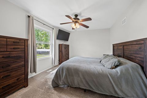 Tiny photo for 985 Brower Drive, Roselle, IL 60172 (MLS # 12634124)