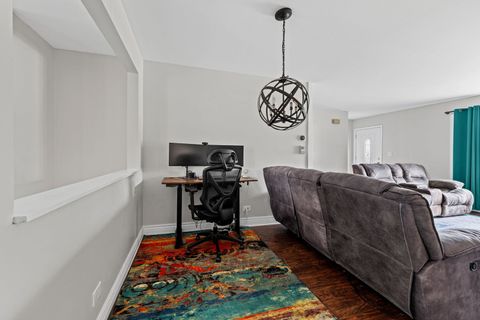 Tiny photo for 985 Brower Drive, Roselle, IL 60172 (MLS # 12634124)