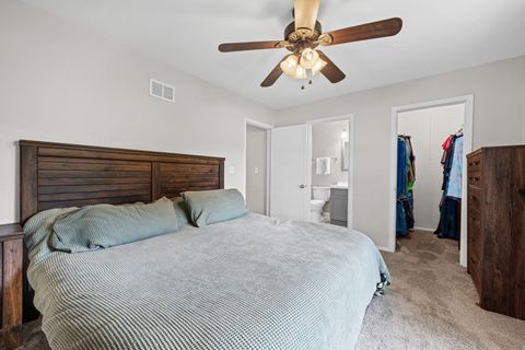 Tiny photo for 985 Brower Drive, Roselle, IL 60172 (MLS # 12634124)