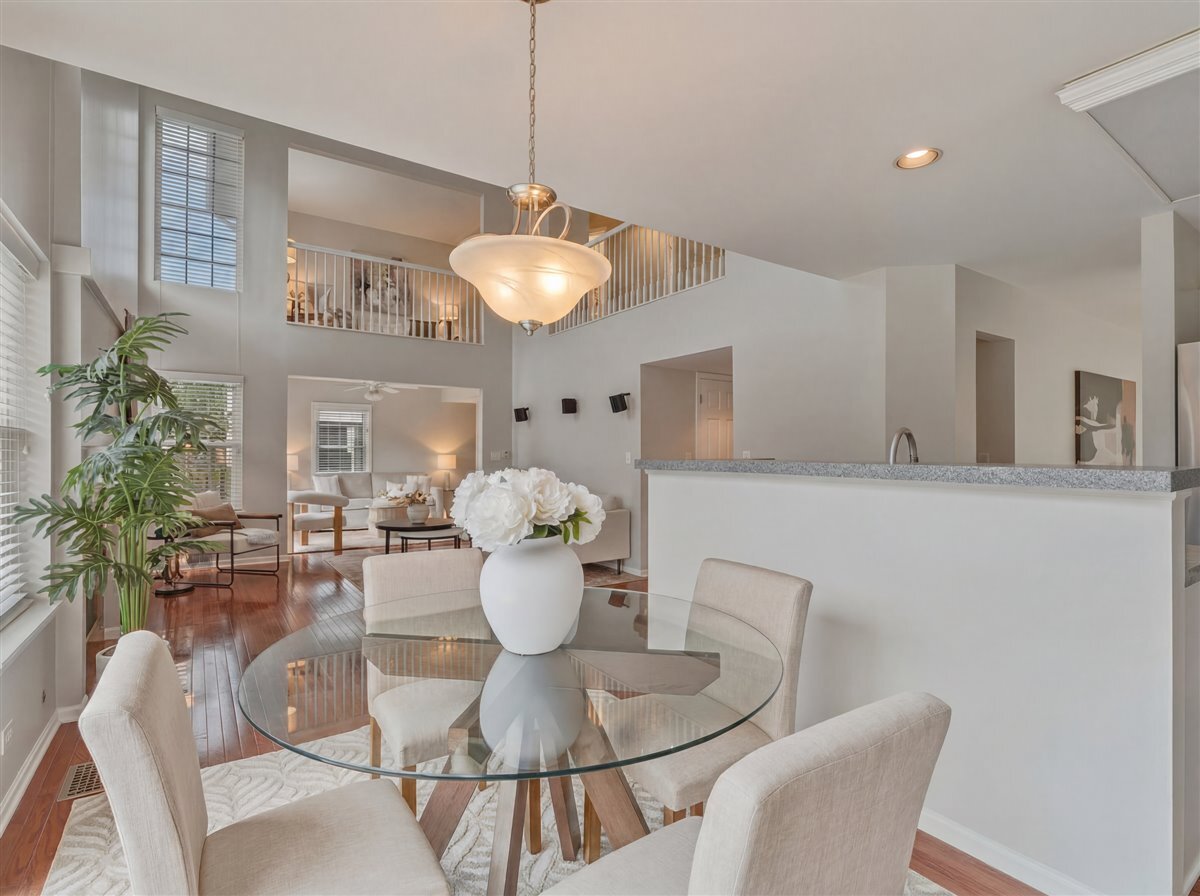 1524 Woodbury Circle