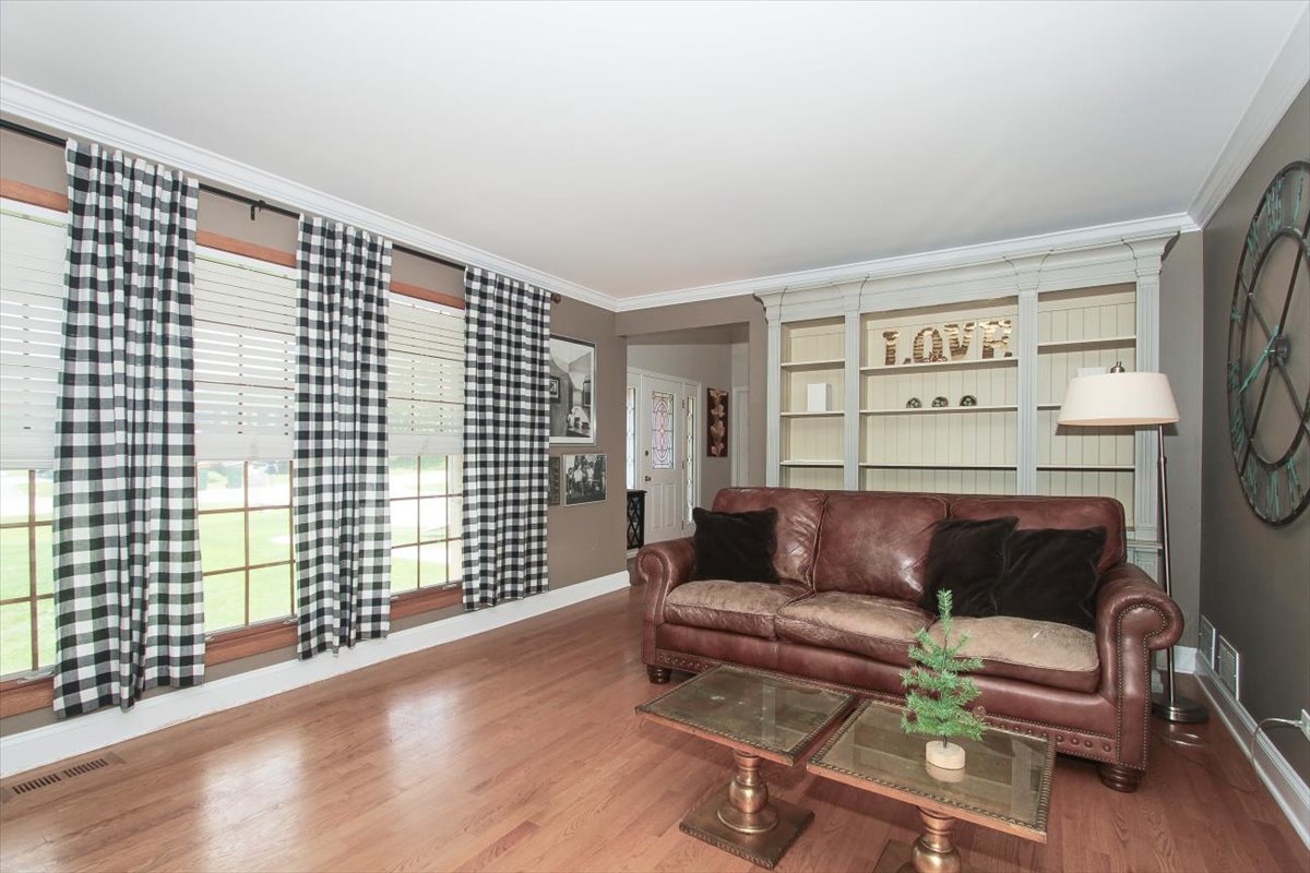 5 Piper Lane
