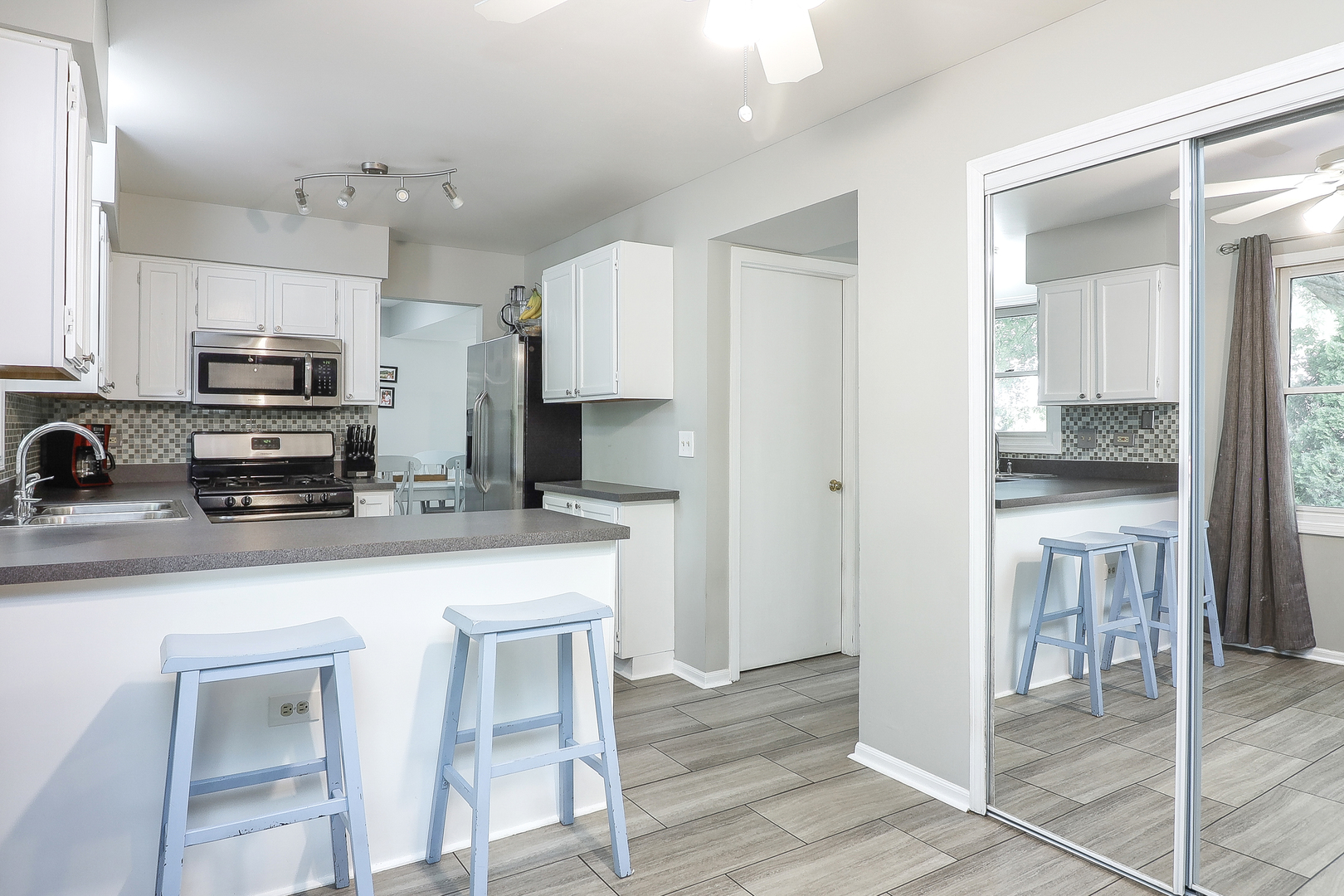 3 Hickory Oaks Court